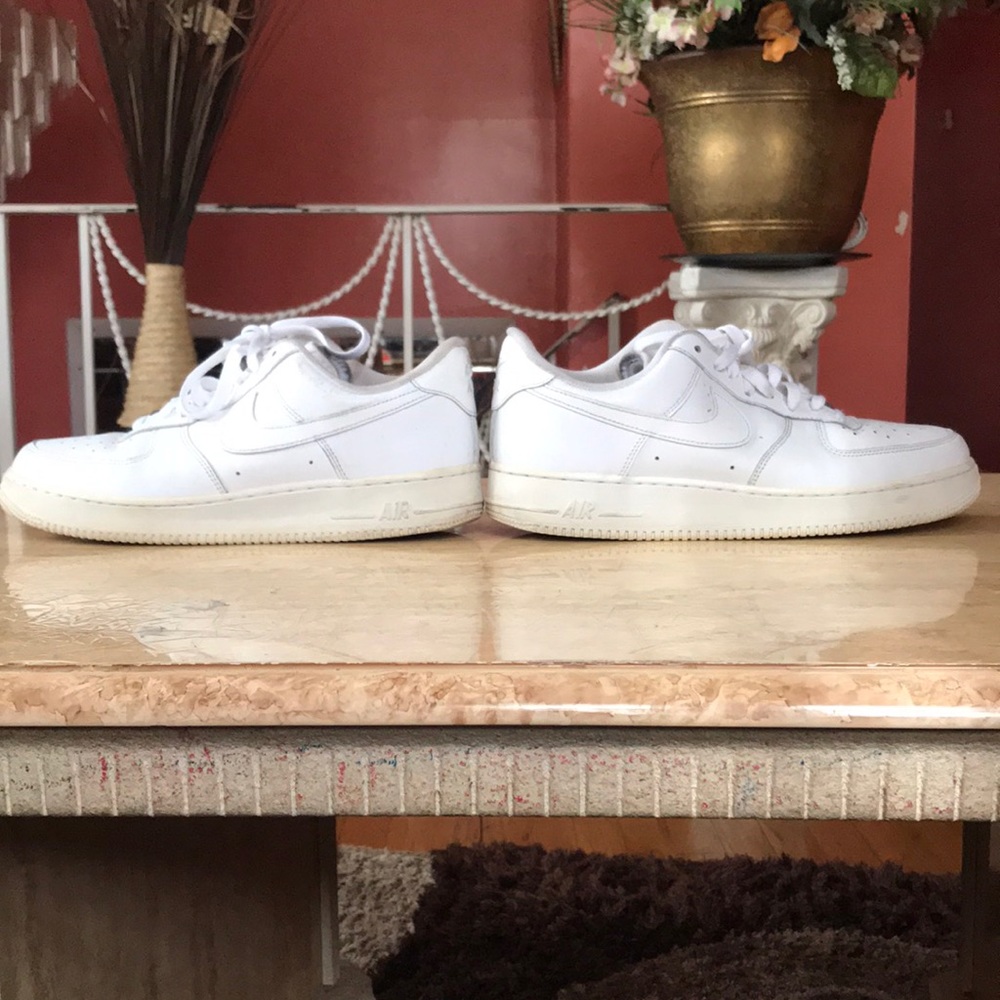 Nike Air Force 1 men’s size 10.5